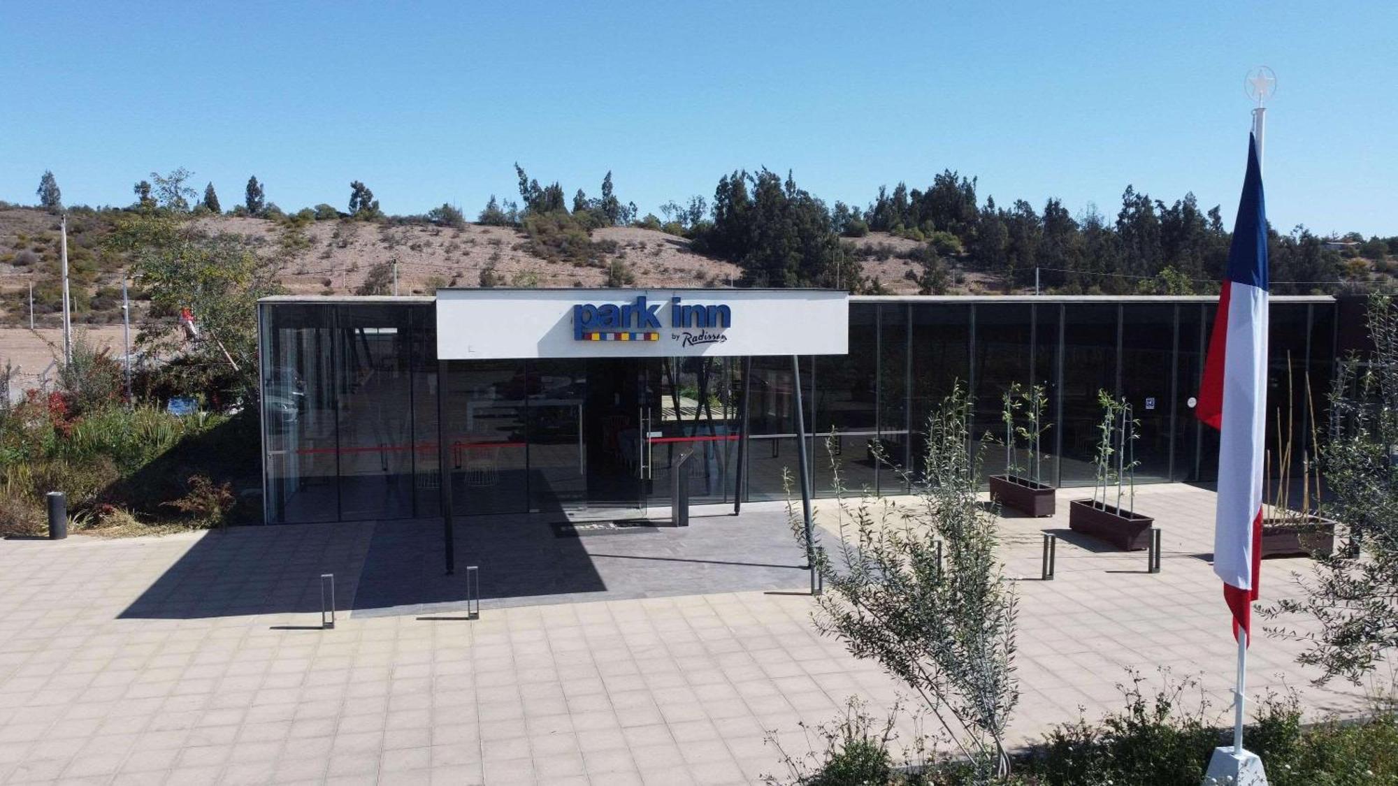 Park Inn by Radisson Los Olivos de Vallenar Exteriör bild